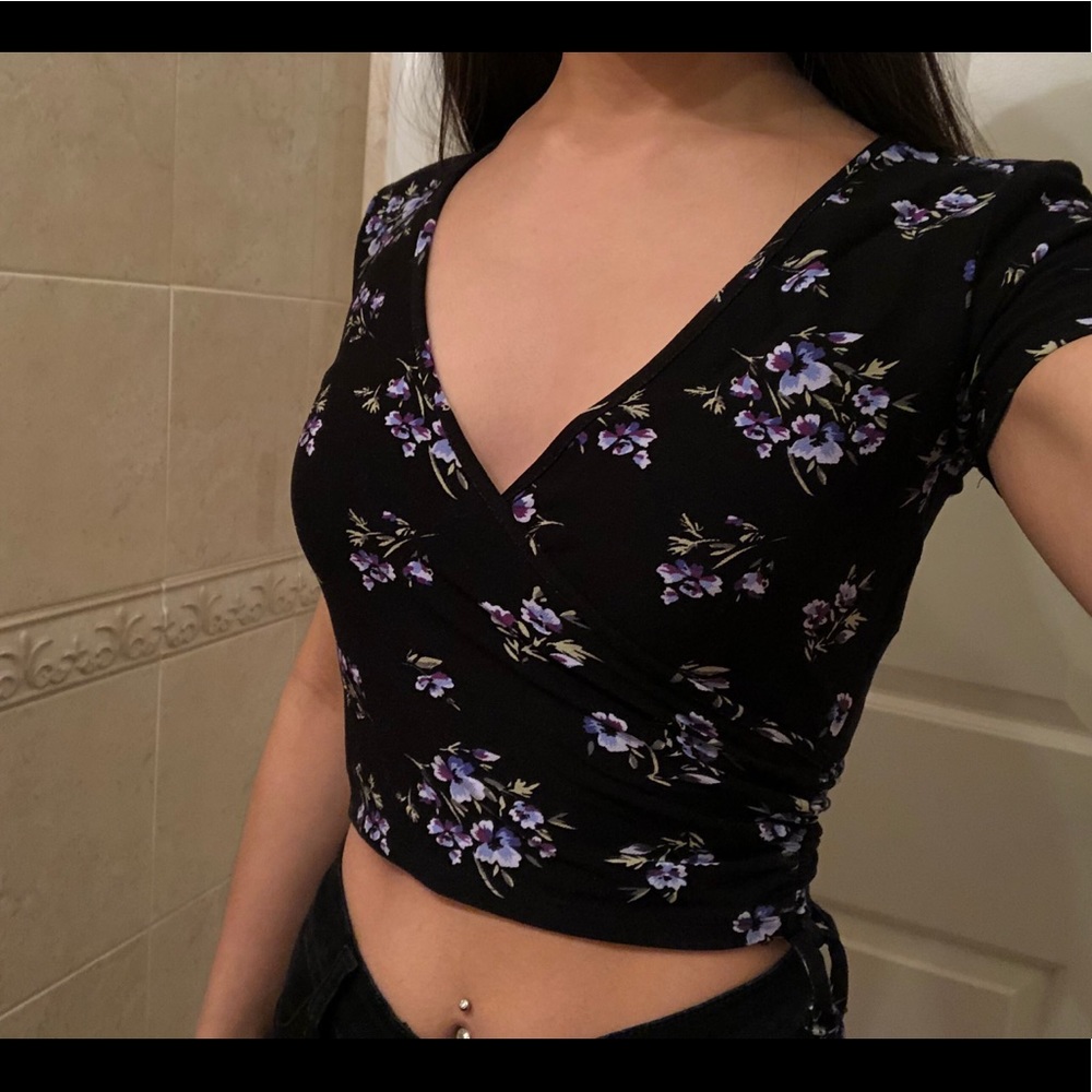 Forever 21 Crop top